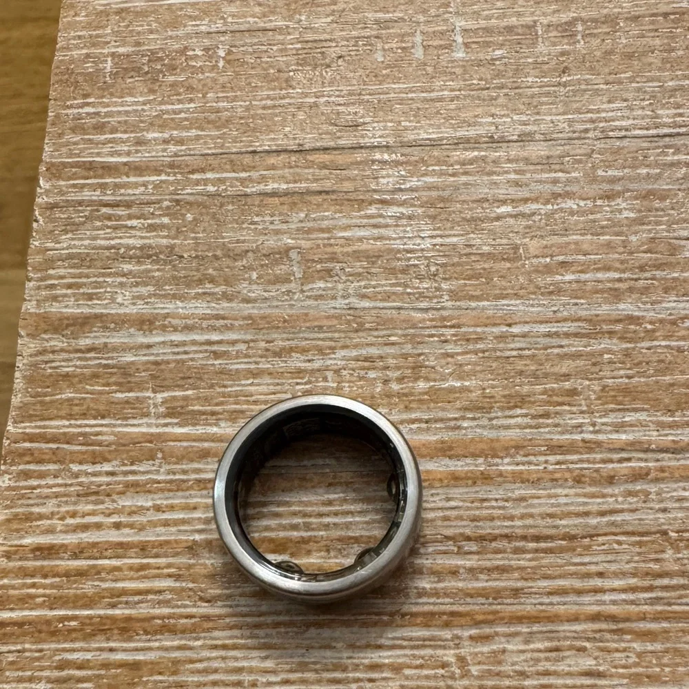 OURA RING GEN 3 Size 8 Gray